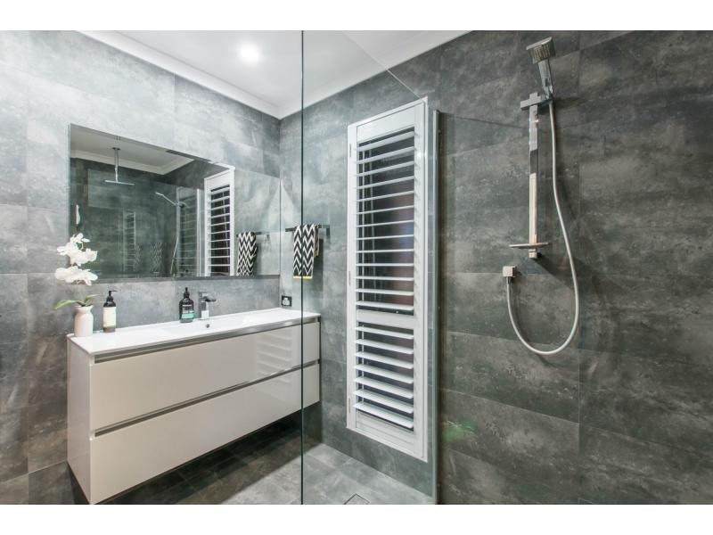 9 Inglis Court, Kingsley WA 6026