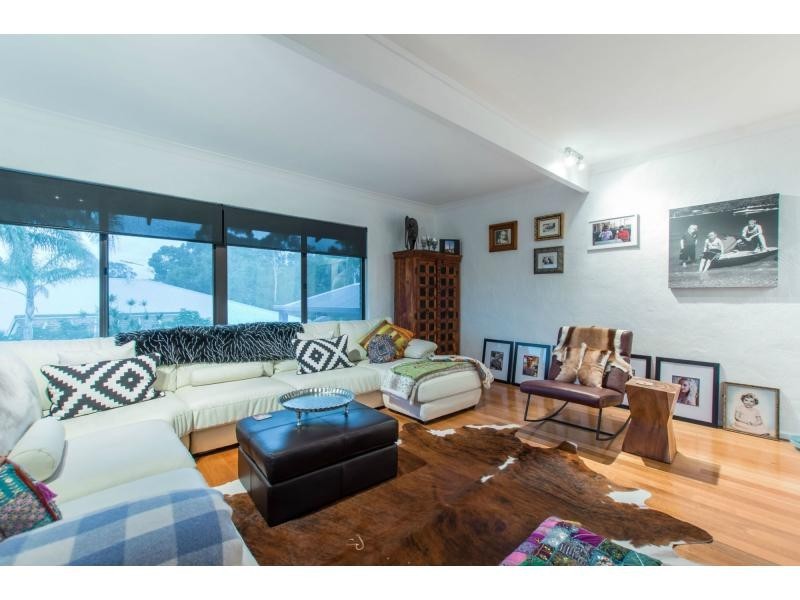 9 Inglis Court, Kingsley WA 6026