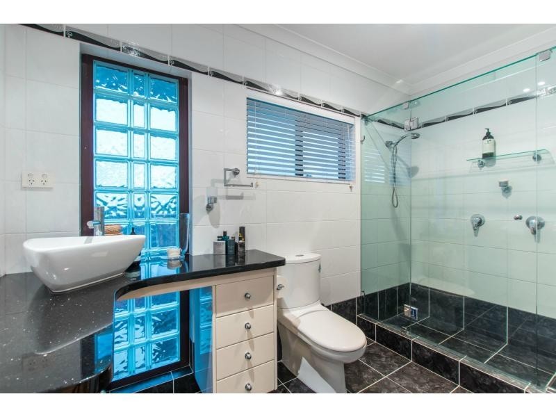 9 Inglis Court, Kingsley WA 6026