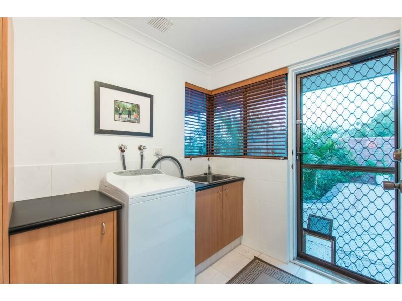 9 Inglis Court, Kingsley WA 6026