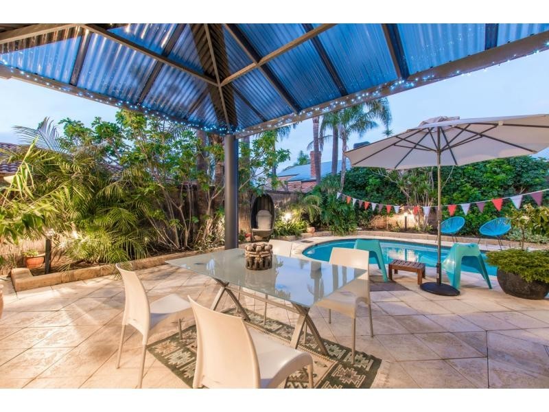 9 Inglis Court, Kingsley WA 6026