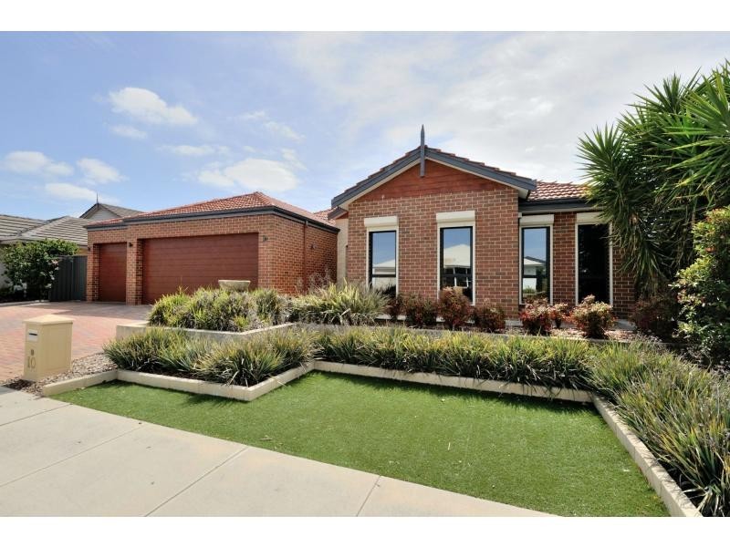 10 Gleeson Entrance, Aveley WA 6069