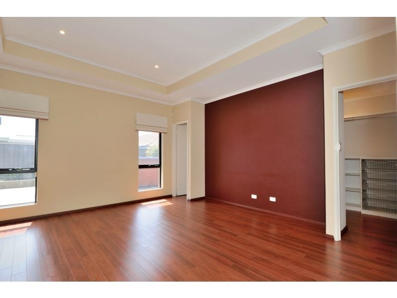 10 Gleeson Entrance, Aveley WA 6069