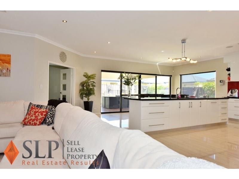 22 Portmarnock Drive, The Vines WA 6069
