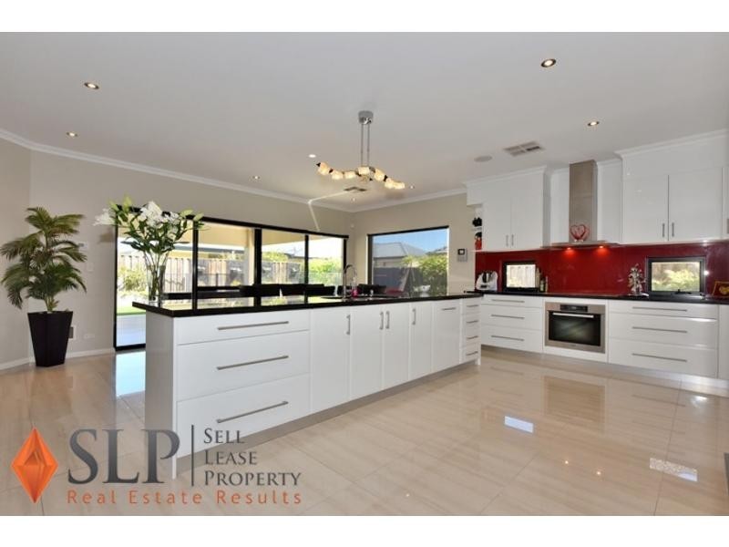 22 Portmarnock Drive, The Vines WA 6069