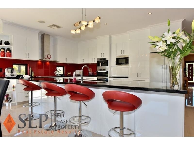 22 Portmarnock Drive, The Vines WA 6069