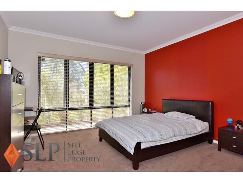 22 Portmarnock Drive, The Vines WA 6069