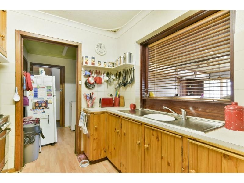 7 Teigh Street, Gosnells WA 6110