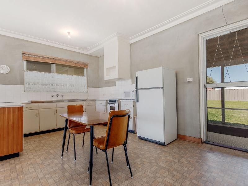 35 Langley Street, Rockingham WA 6168