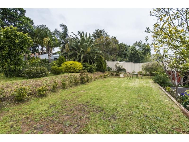 27 Linton Street, Byford WA 6122