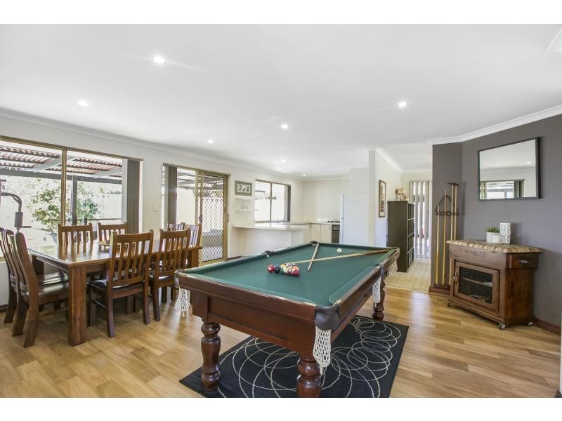 94B The Avenue, Warnbro WA 6169