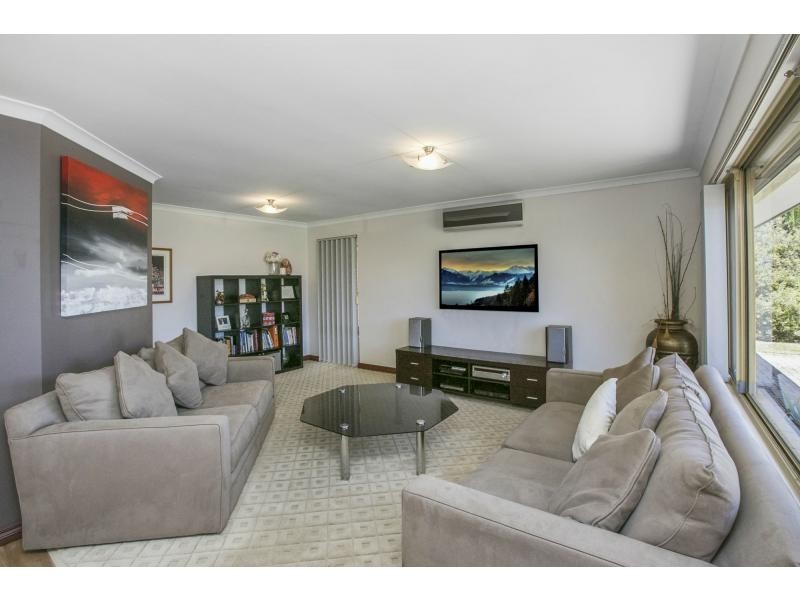 94B The Avenue, Warnbro WA 6169