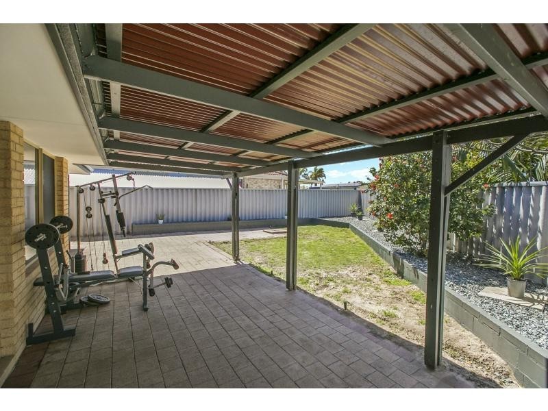 94B The Avenue, Warnbro WA 6169