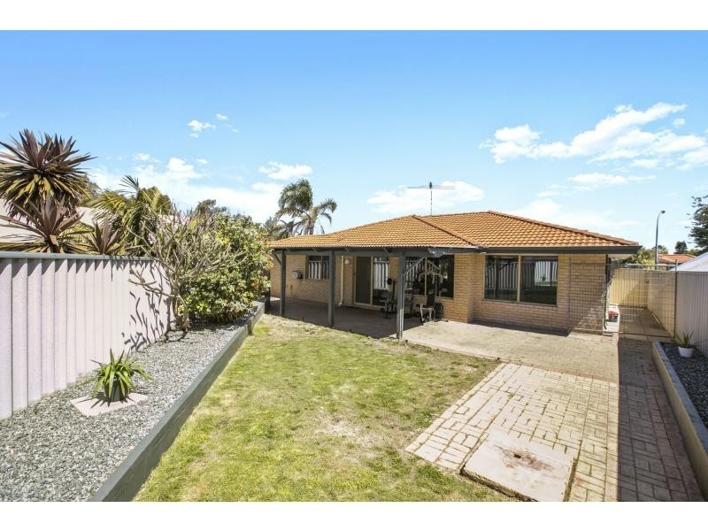 94B The Avenue, Warnbro WA 6169