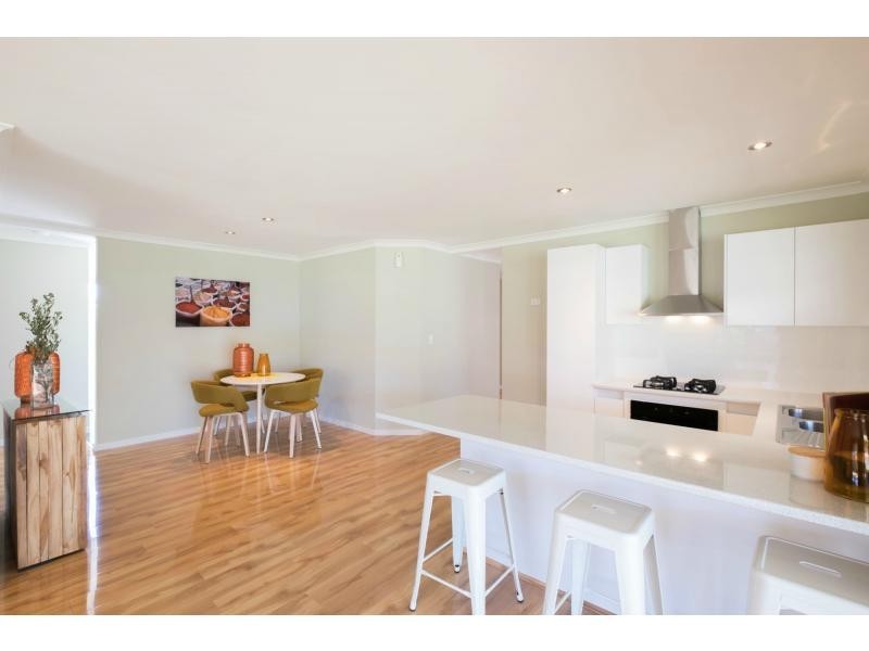 2 Leaf Place, Seville Grove WA 6112