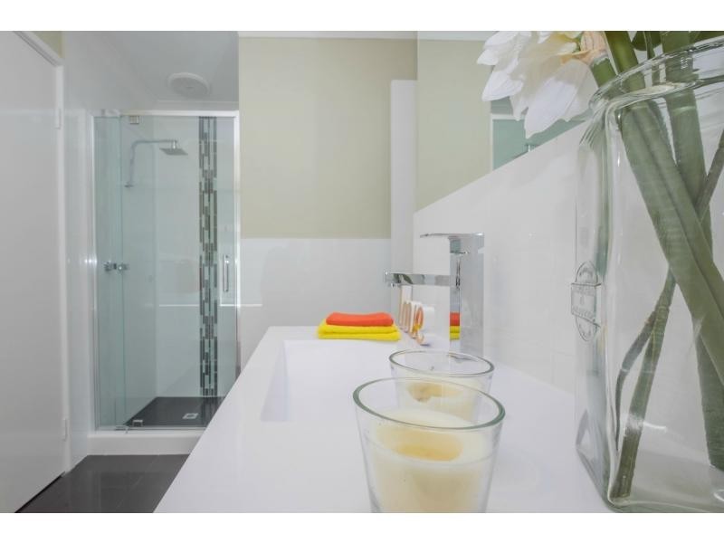 2 Leaf Place, Seville Grove WA 6112