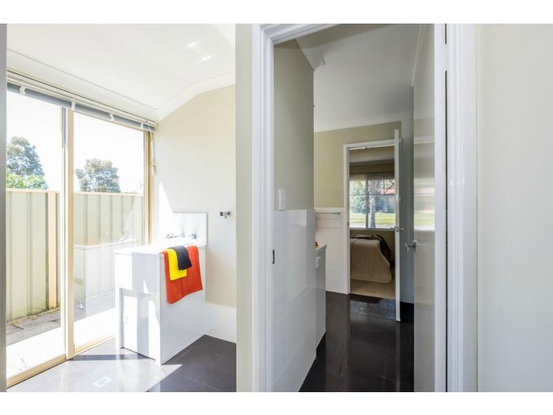 2 Leaf Place, Seville Grove WA 6112