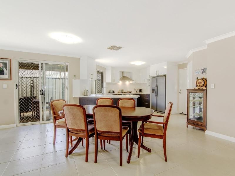 16 Nundle Road, Baldivis WA 6171