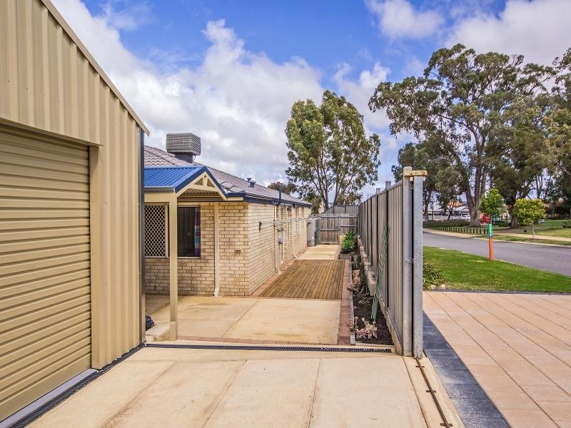 16 Nundle Road, Baldivis WA 6171