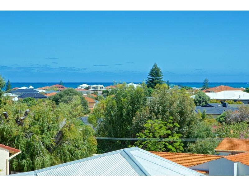 57 Gunida Street, Mullaloo WA 6027