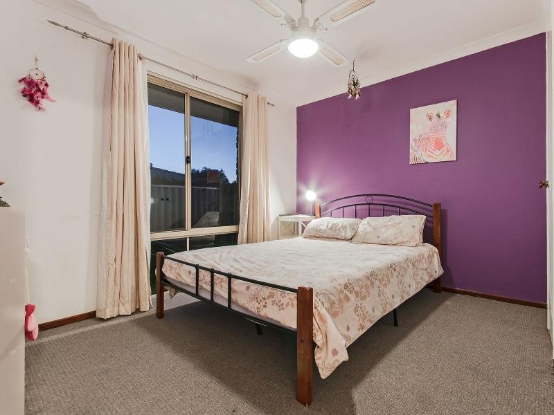 23 Port Royal Drive, Safety Bay WA 6169