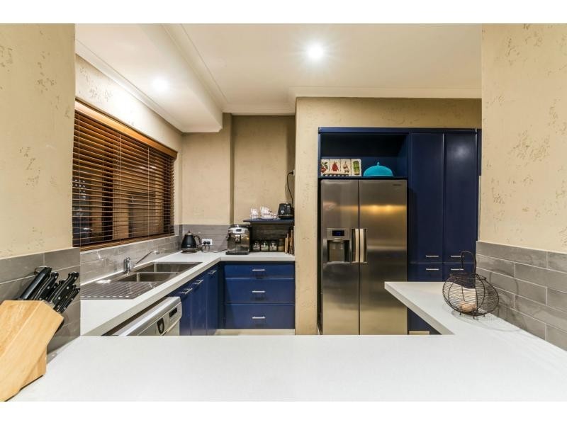 55 Waterloo Crescent, Lesmurdie WA 6076