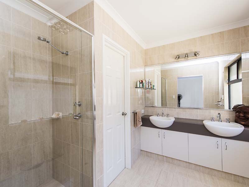 72 Rae Road, Shoalwater WA 6169