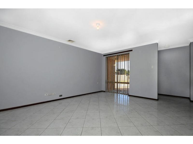 4 Giles Place, Mirrabooka WA 6061