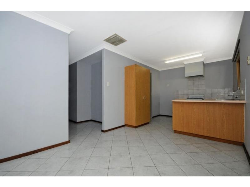 4 Giles Place, Mirrabooka WA 6061