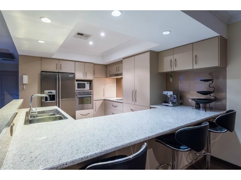 12 Susan Road, Madeley WA 6065