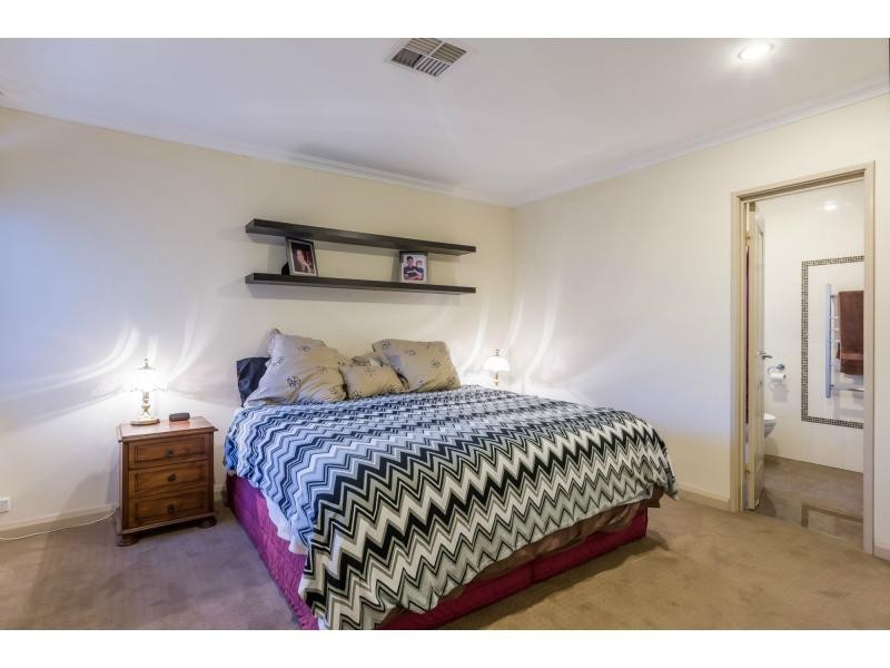 12 Susan Road, Madeley WA 6065