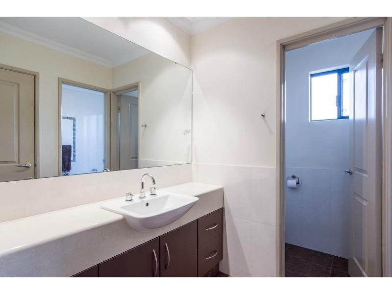 12 Susan Road, Madeley WA 6065