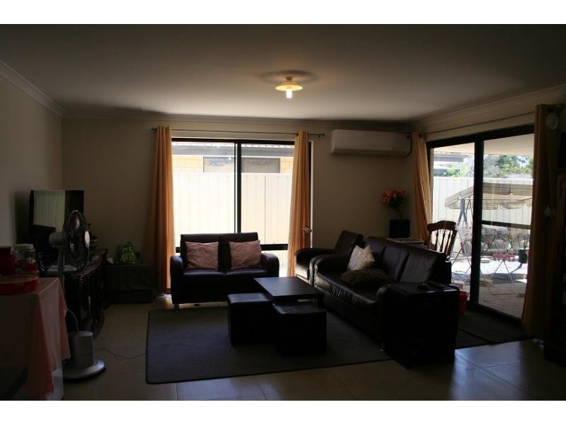 48 Postling Street, Kenwick WA 6107