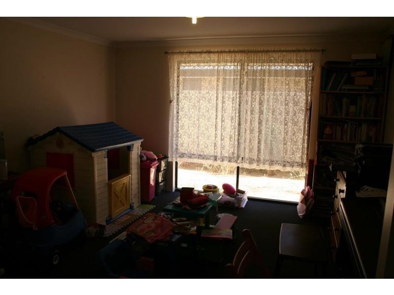 48 Postling Street, Kenwick WA 6107