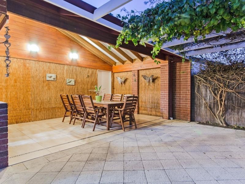 13 Trinidad Street, Safety Bay WA 6169