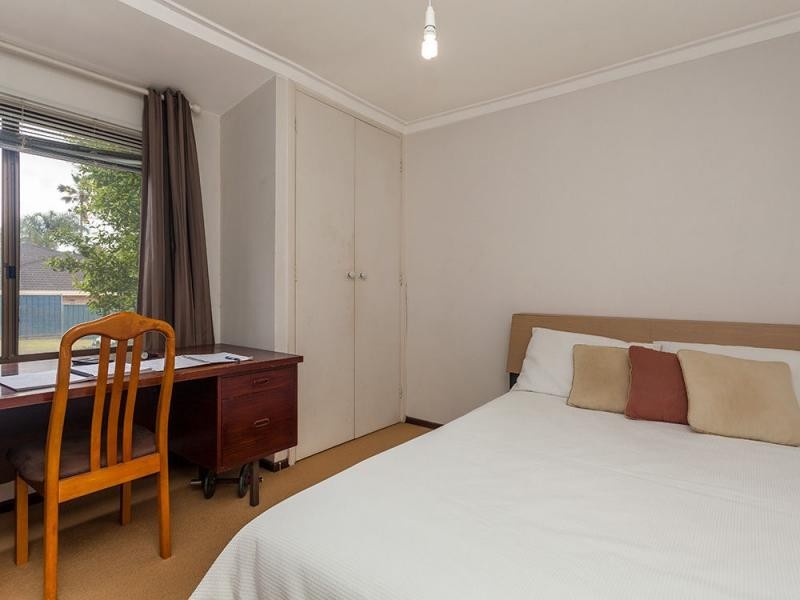 6 Matthew Avenue, Leeming WA 6149