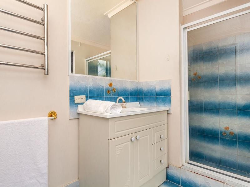 6 Matthew Avenue, Leeming WA 6149