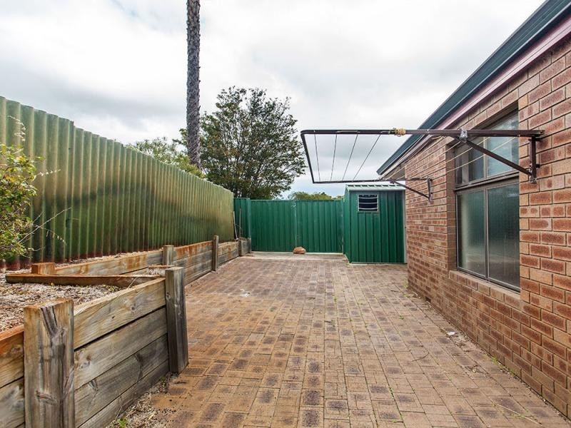 6 Matthew Avenue, Leeming WA 6149