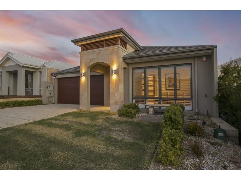 24 Panzano Circuit, Woodvale WA 6026