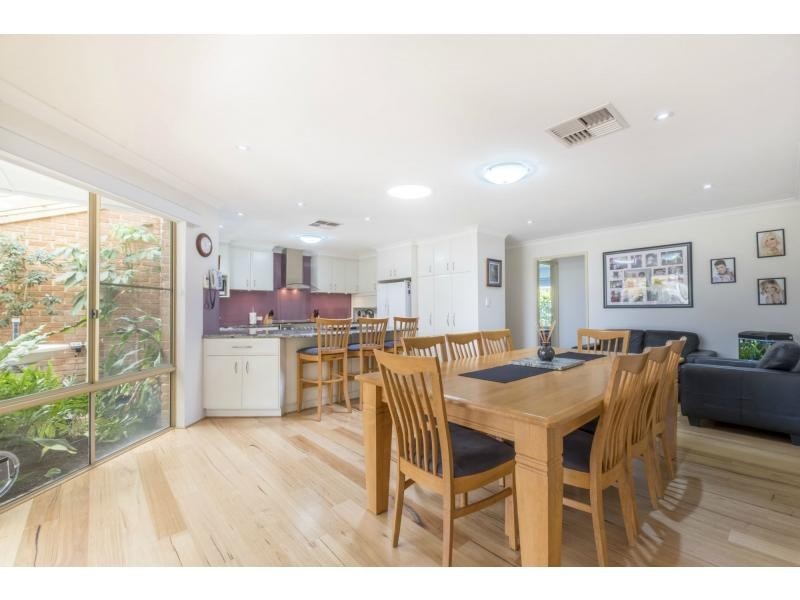 40 Reflection Gardens, Ballajura WA 6066
