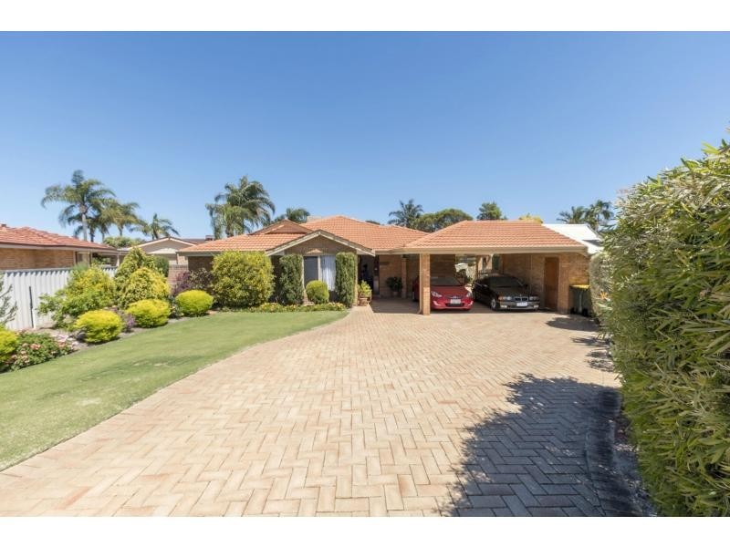 40 Reflection Gardens, Ballajura WA 6066