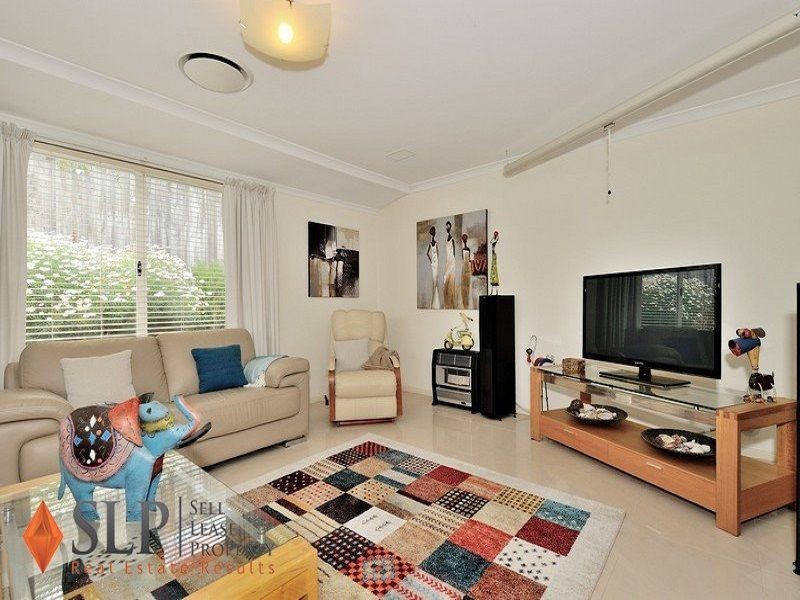 2 Maneroo Way, Ellenbrook WA 6069