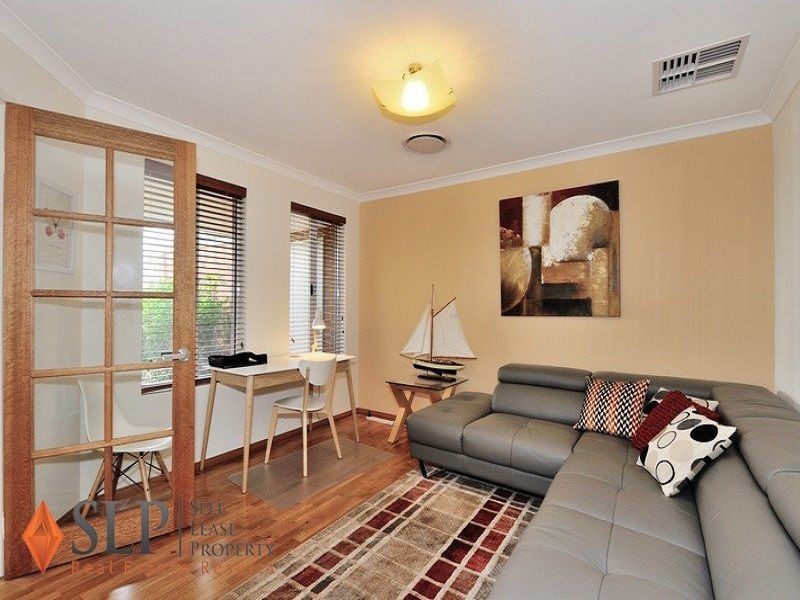 2 Maneroo Way, Ellenbrook WA 6069