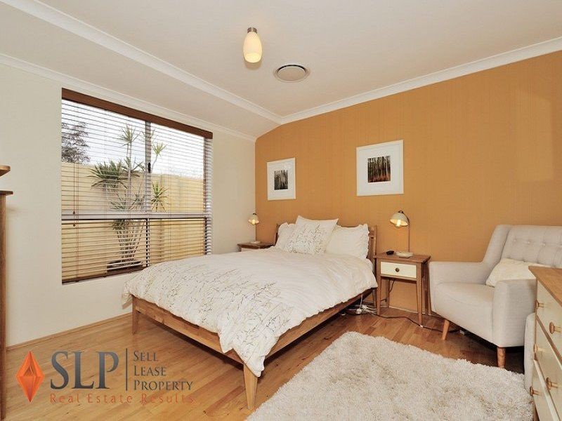 2 Maneroo Way, Ellenbrook WA 6069