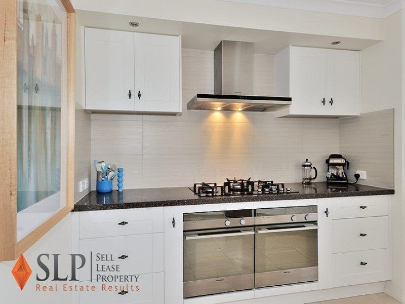 2 Maneroo Way, Ellenbrook WA 6069