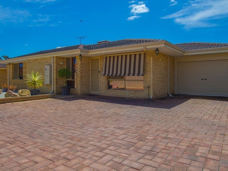 2/17 Camden Street, Dianella WA 6059