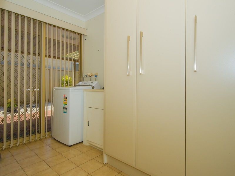 2/17 Camden Street, Dianella WA 6059