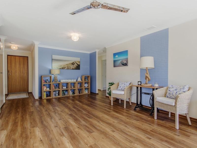 16 Hubbard Place, Safety Bay WA 6169