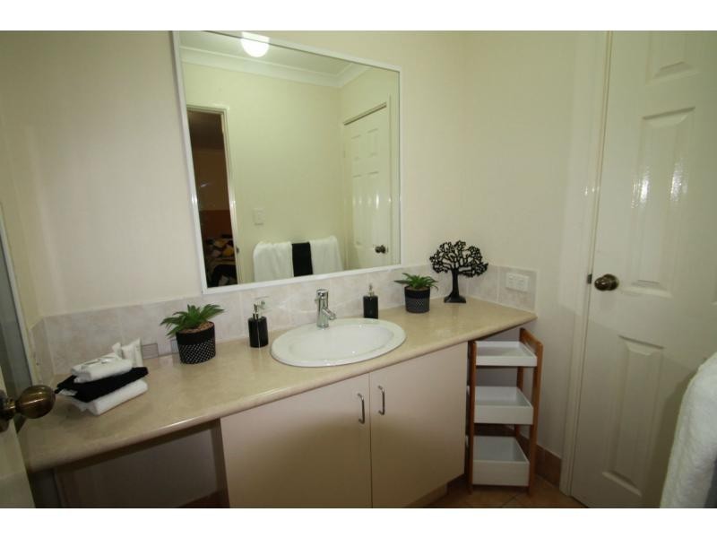 4/12 Kimberley Street, Belmont WA 6104