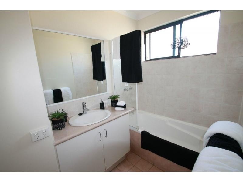 4/12 Kimberley Street, Belmont WA 6104